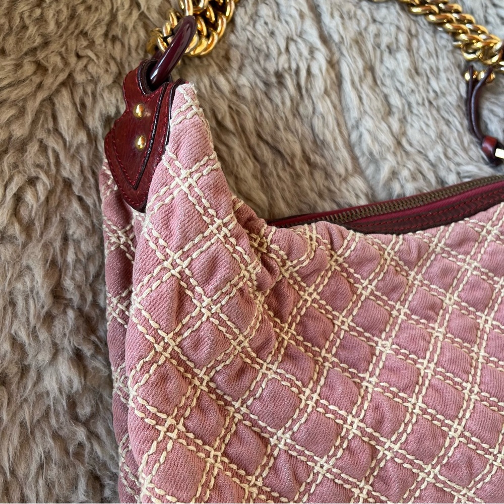 MARC JACOBS Banana Pink Denim Quilted Gold Chain Hobo Bag - Picture 10 of 15